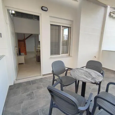 Rose Apartment Sarande